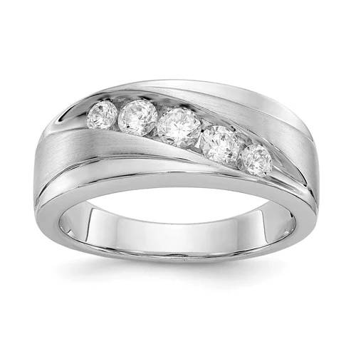 joyjewelers-1202605032111292302405